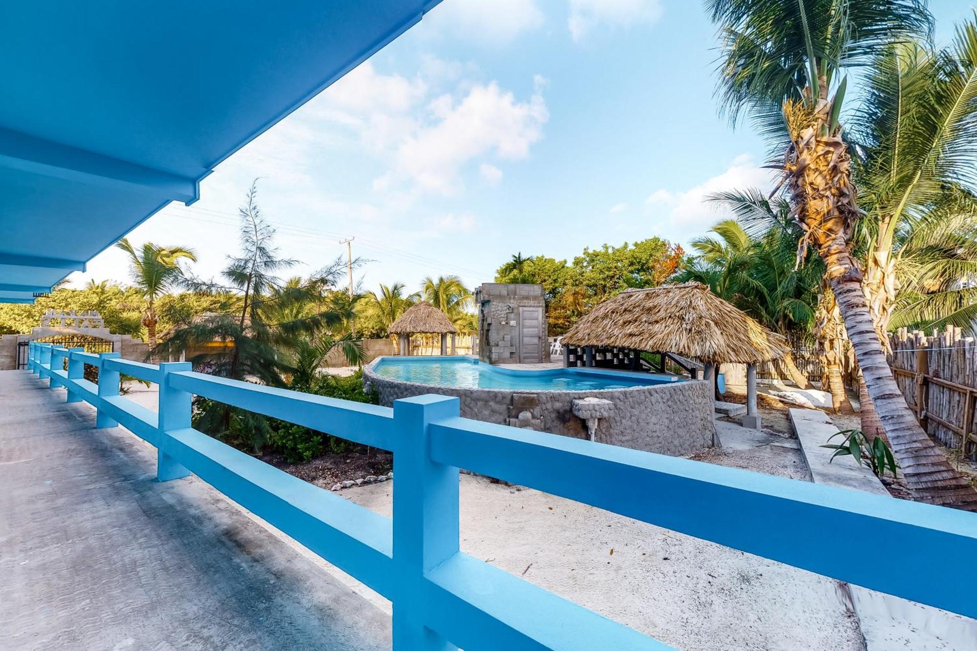 Mayan Falls Caye Caulker Szoba fotó